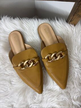 EasySmile Chain-Trim Pointed Mules Size 8.5